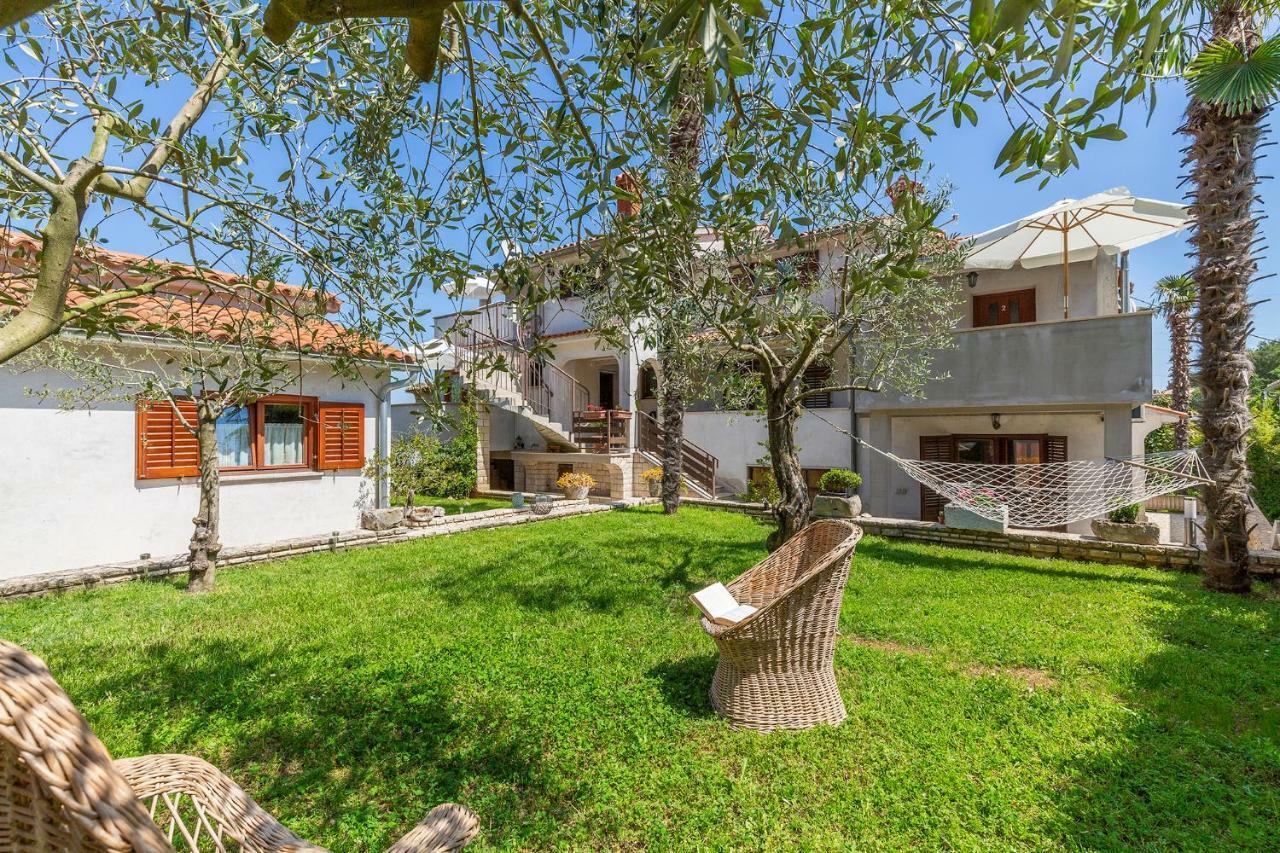 Apartments Rita Porec Exterior photo